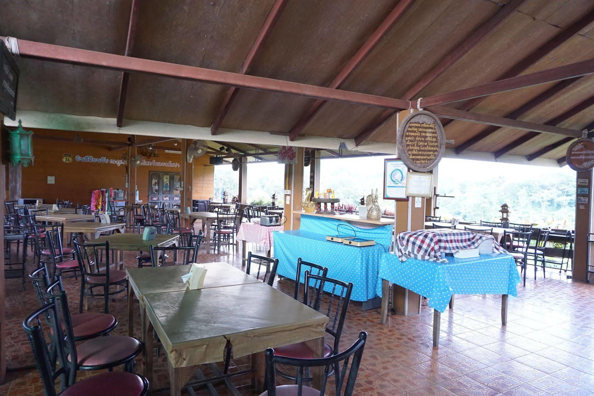 לואי Phurua Bussaba Resort & Spa מראה חיצוני תמונה