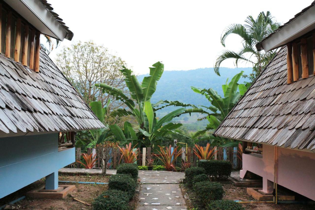 לואי Phurua Bussaba Resort & Spa מראה חיצוני תמונה