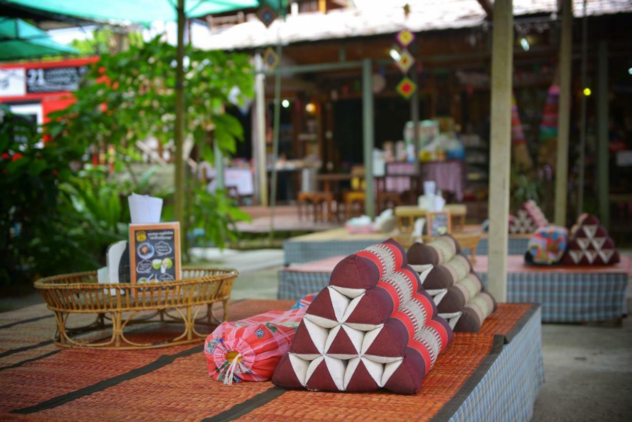 לואי Phurua Bussaba Resort & Spa מראה חיצוני תמונה